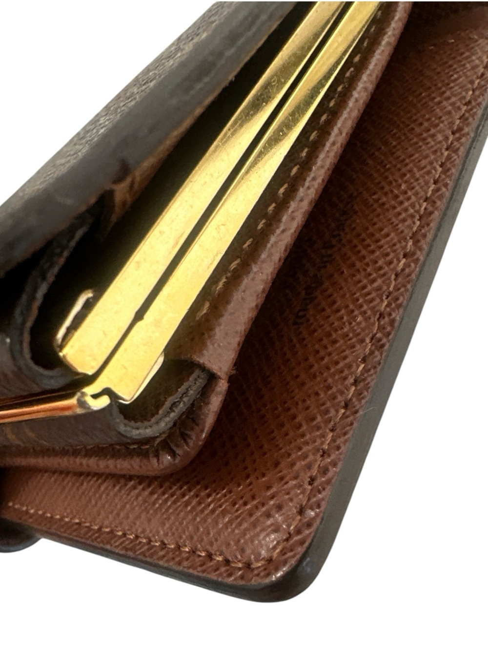 Louis Vuitton Brown Monogram kisslock Small Wallet - Picture 3 of 9